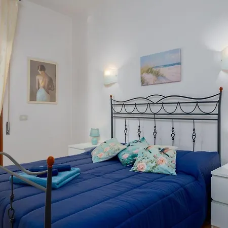 Bright With Large Terrace, Near Florence