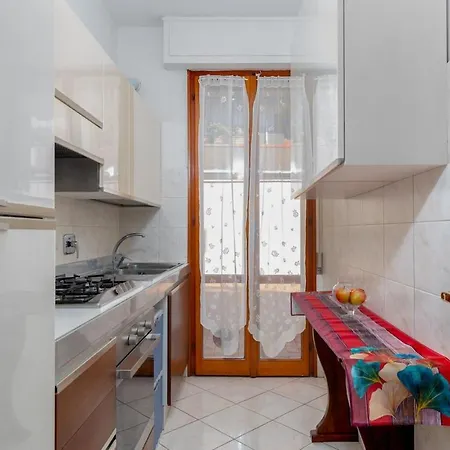 Bright With Large Terrace, Near Florence